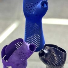 3D-gedruckte Komponenten gefärbt in der W-3D Fertigung mit Thies Minicolor