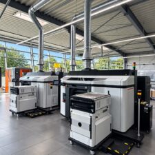 HP Multi Jet Fusion 3-D Drucker | W-3D GmbH & Co. KG